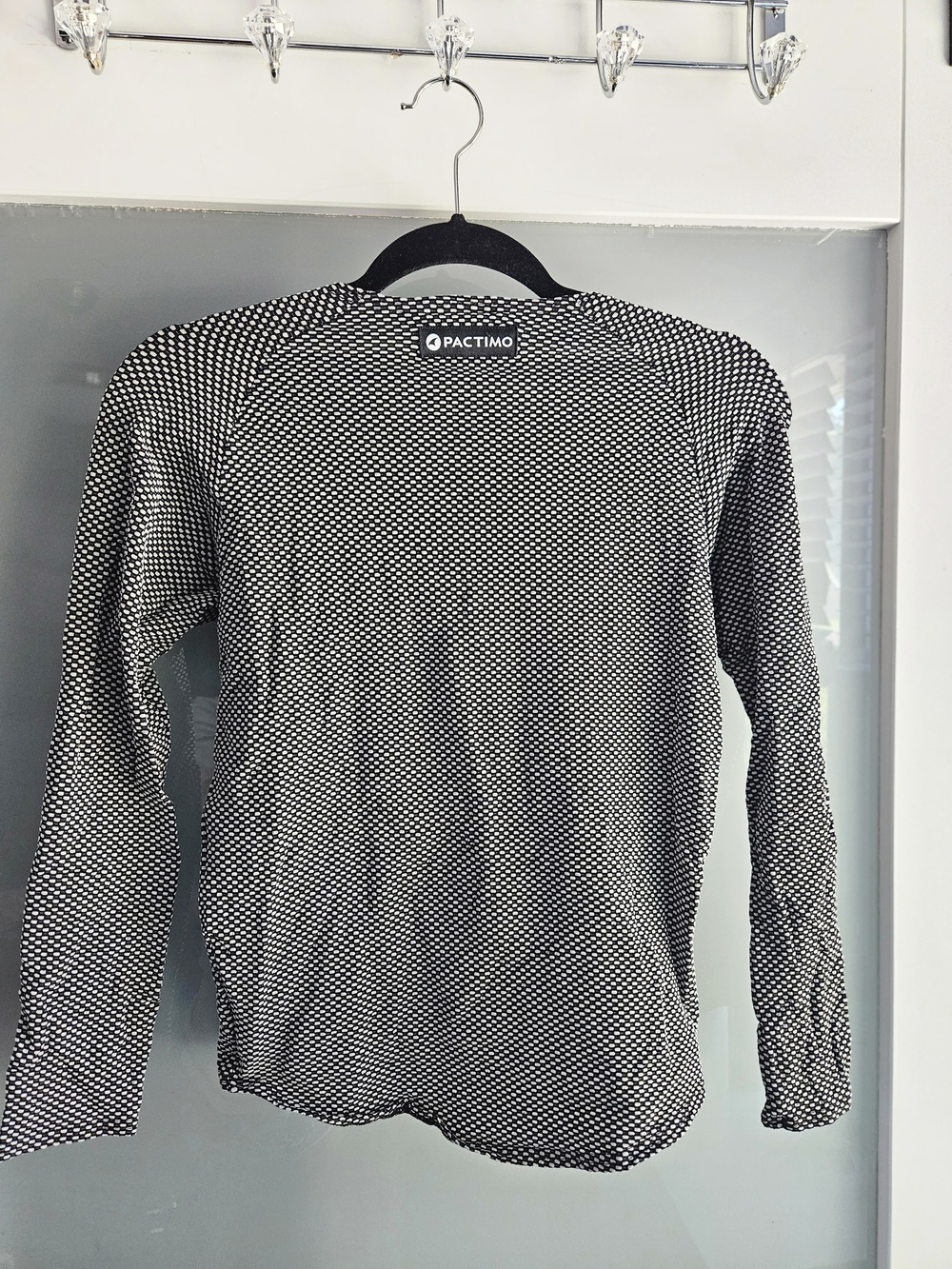 Pactimo Long-Sleeve Black & White Performance Top